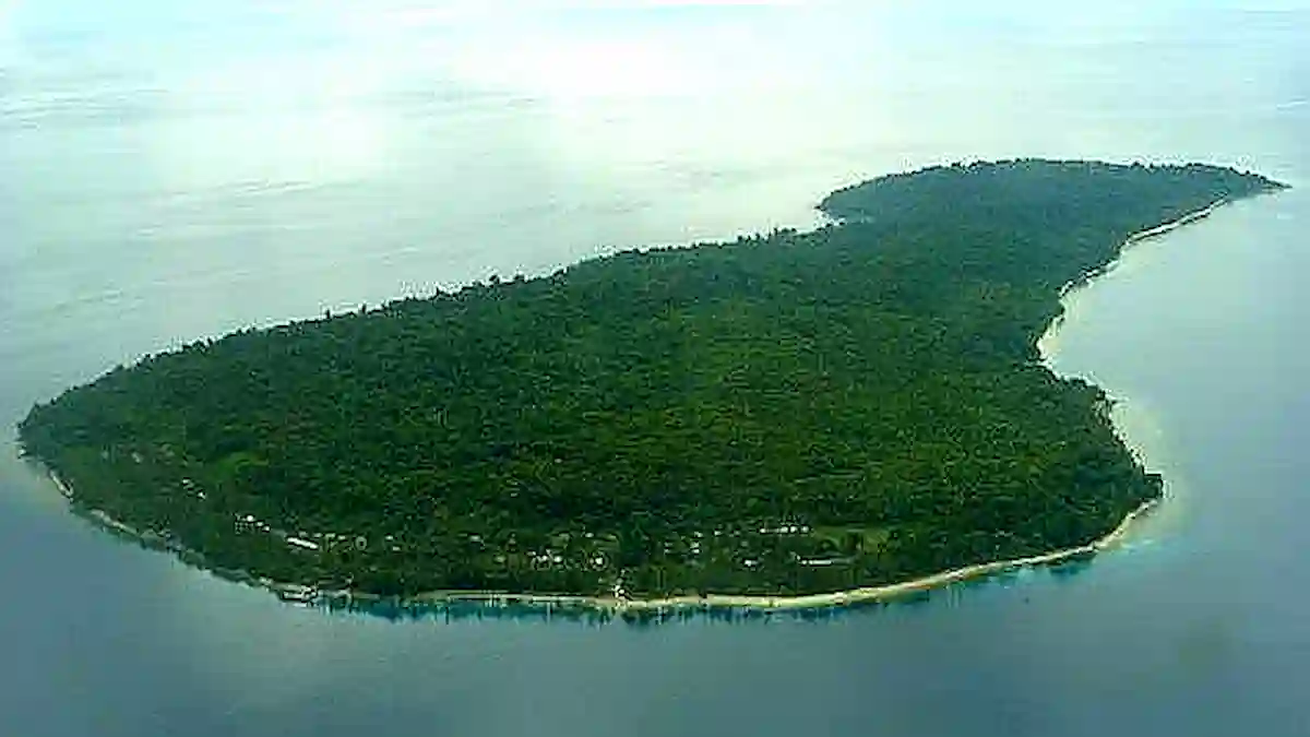 Pulau Mansinam Manokwari Papua Barat panorama udara Teluk Doreri